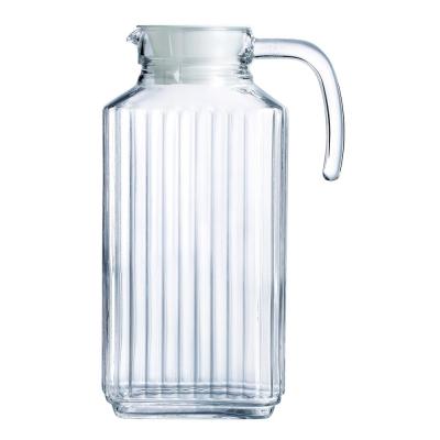 HE/LS 1.9 L PANEL PITCHER W/LID