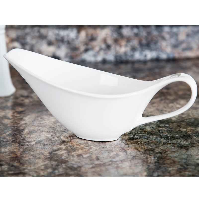 9"L MAISON GRAVY BOAT WITH HANDLE